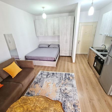 Apartament Property Albania 7 Tirana Kültér fotó