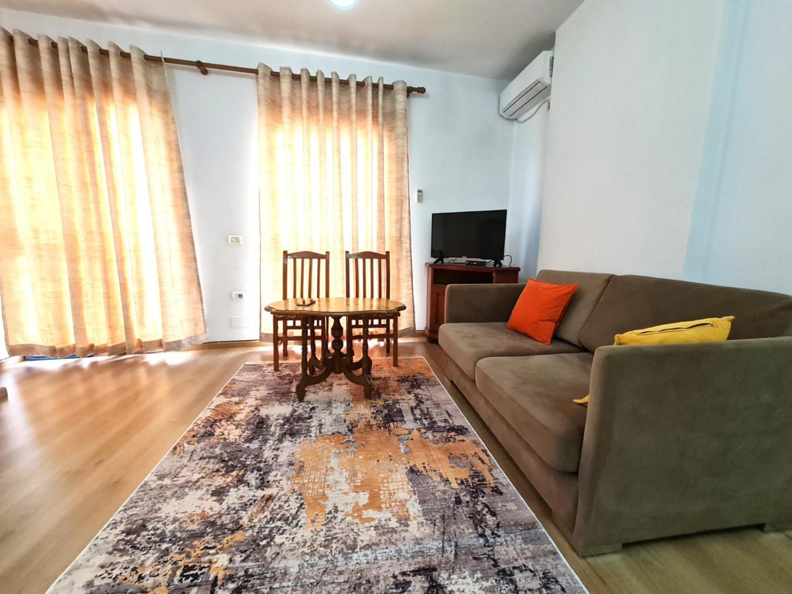 Apartament Property Albania 7 Tirana Kültér fotó