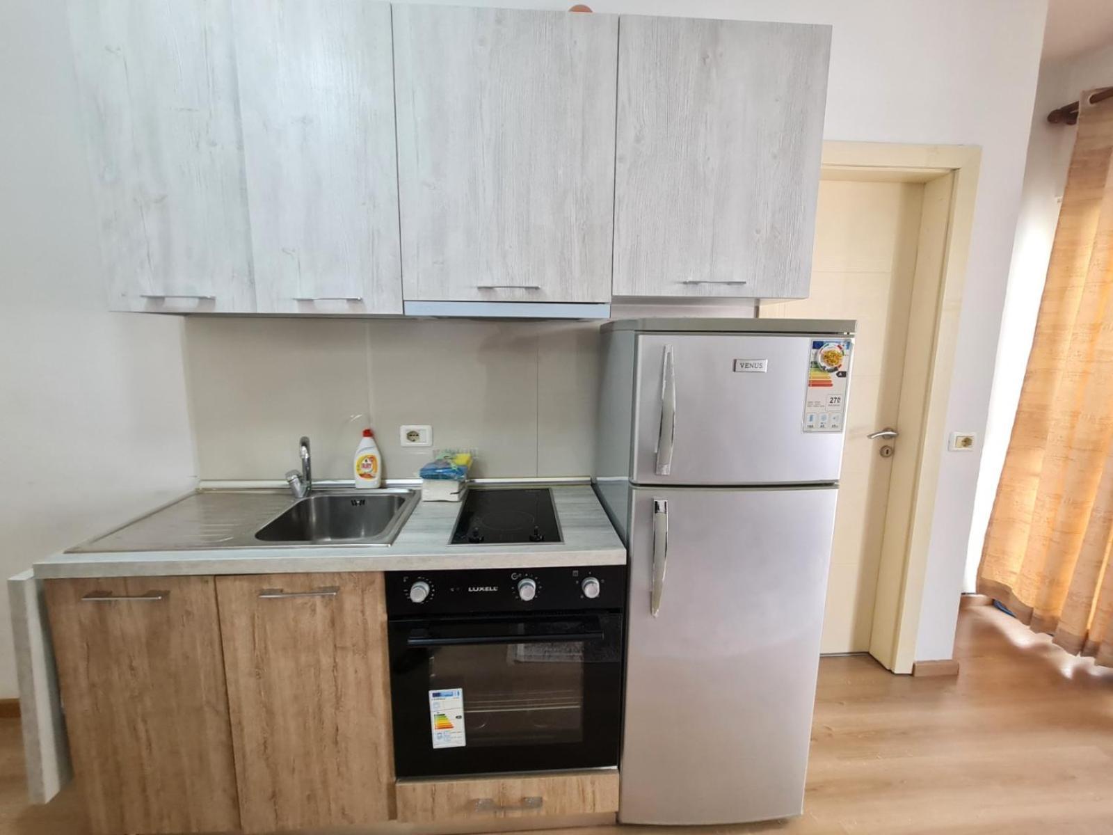Apartament Property Albania 7 Tirana Kültér fotó